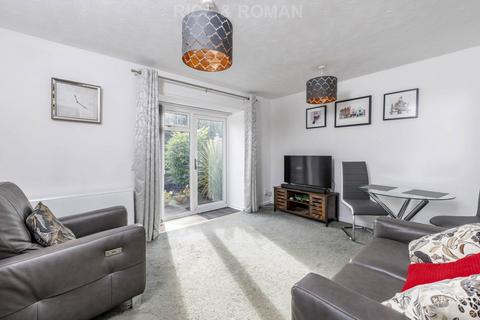 undefined, Henbit Close, Tadworth KT20