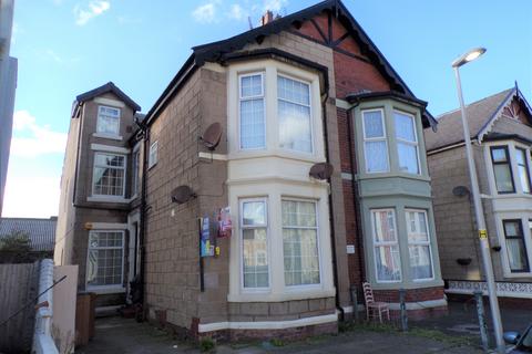 7 bedroom block of apartments for sale, Moore Street, Blackpool FY4