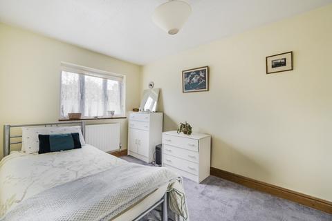 27 Mint Road, Wallington, SM6 0TY