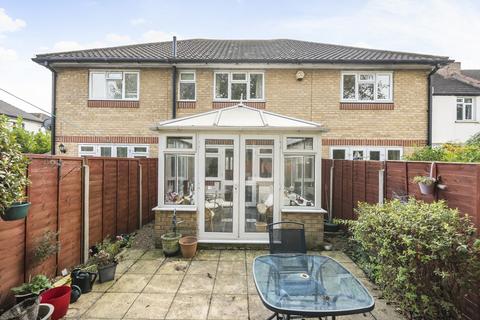 27 Mint Road, Wallington, SM6 0TY