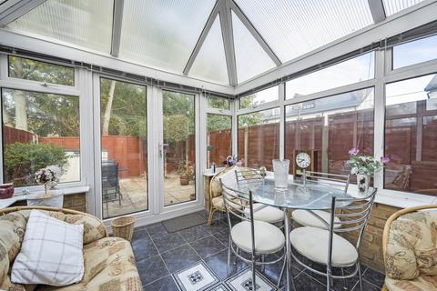 27 Mint Road, Wallington, SM6 0TY