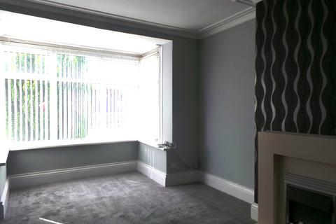 3 bedroom terraced house to rent, Glebe Terrace, Gateshead NE11