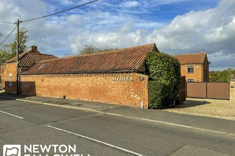 3 bedroom barn conversion for sale, Town Street, Treswell DN22