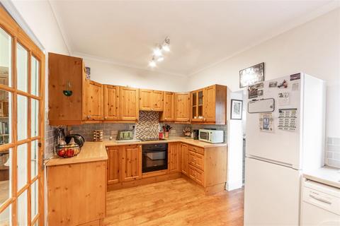 3 bedroom terraced house for sale, Park Terrace, West Moor, Newcastle Upon Tyne