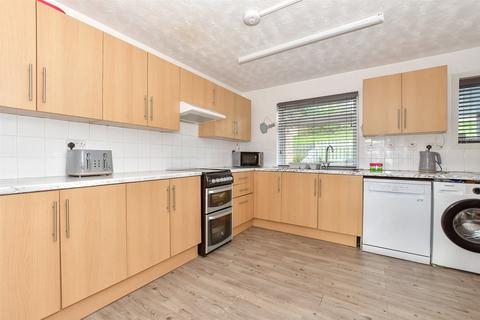 3 bedroom terraced house for sale, Copinger Close, Canterbury, Kent