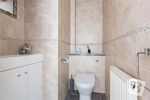 21 Roseacre Close, Hornchurch, RM11 3NJ