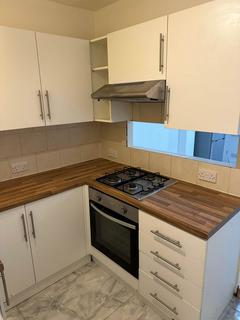 1 bedroom flat to rent, Halsway Hayes