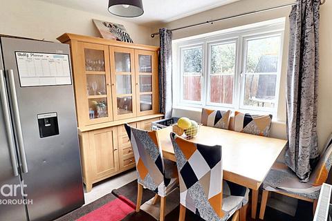 36 Charlotte Way, Peterborough, PE3 9ES