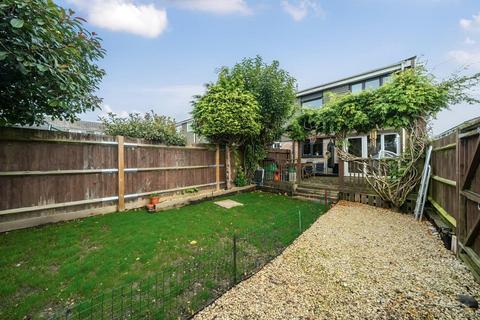 3 bedroom end of terrace house for sale, Thatcham,  Berkshire,  RG18