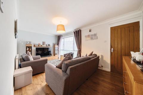 3 bedroom end of terrace house for sale, Thatcham,  Berkshire,  RG18