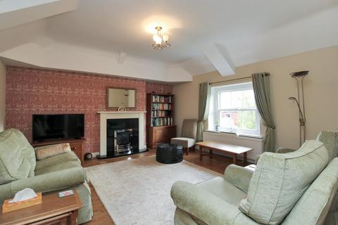 2 bedroom flat for sale, Park Street, Ripon