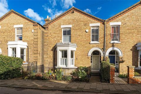 4 bedroom semi-detached house for sale, Glebe Road, Bedford, Bedfordshire, MK40