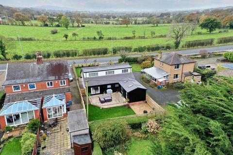 4 bedroom detached house for sale, Preston New Road, Samlesbury, PR5