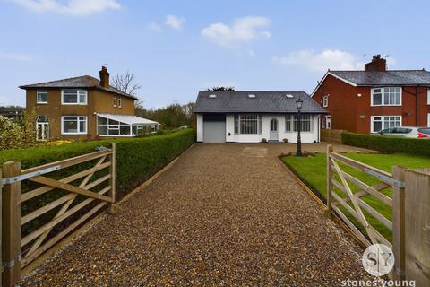 4 bedroom detached house for sale, Preston New Road, Samlesbury, PR5