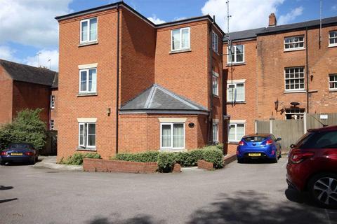 1 bedroom apartment to rent, White Lion House, Warwick