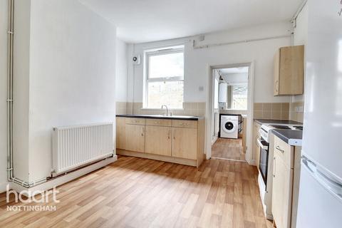 90 Birrell Road, Forest Fields, Nottingham, NG7 6LT