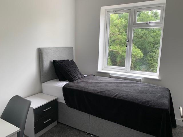 Bed 2