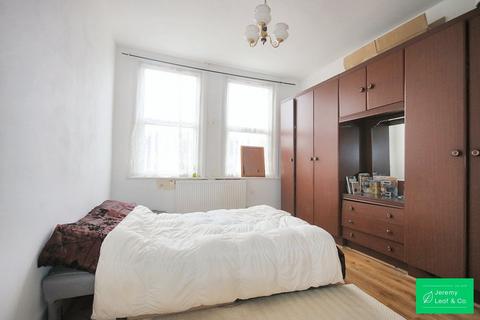 3 bedroom house for sale, Derby Avenue, London, N12