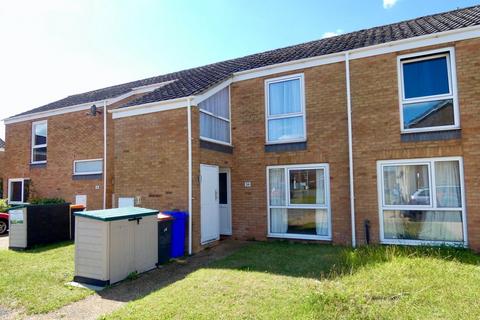 2 bedroom terraced house to rent, Sycamore Walk, Raf Lakenheath IP27