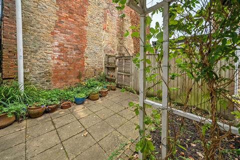 1 bedroom terraced house for sale, North Street, Midhurst, GU29