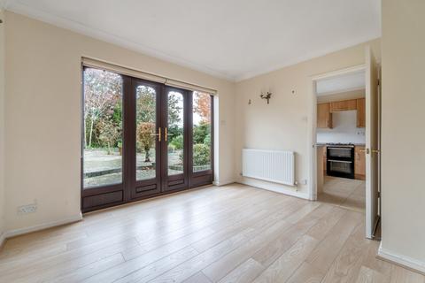 3 bedroom detached bungalow for sale, Box Tree Close, Defford, Worcester, Worcestershire