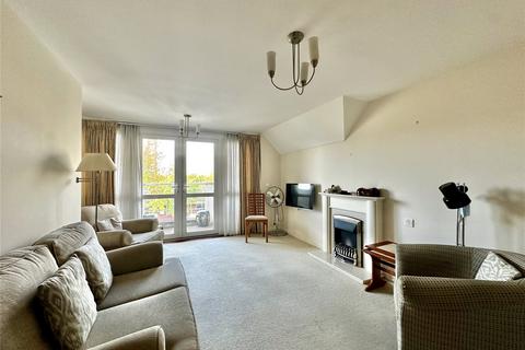 2 bedroom apartment for sale, Avenue Road, Lymington, Hampshire, SO41