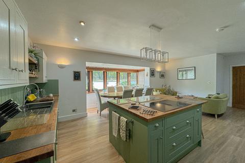 3 bedroom detached house for sale, Yarkhill, Hereford, HR1