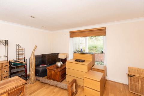 3 bedroom end of terrace house for sale, Victoria Hall Gardens, Matlock DE4