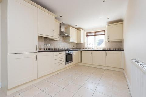 3 bedroom house to rent, Moorland Road, Witney, Oxfordshire, OX28