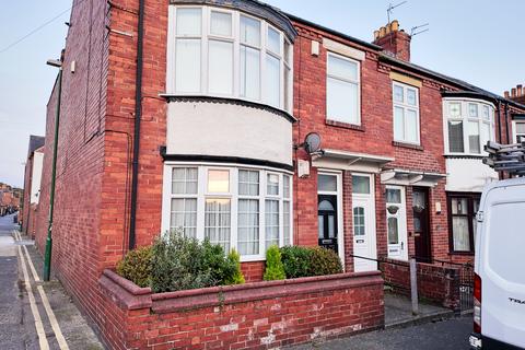 3 bedroom flat for sale, Warwick Road, South Shields NE34