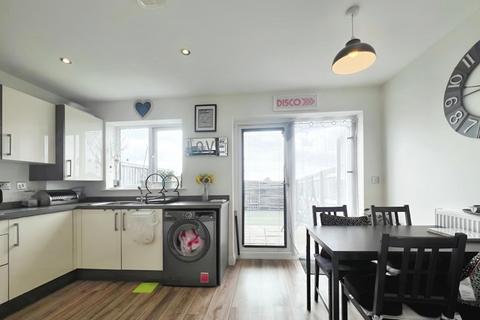 40 Thistle Croft, Astley, Manchester, M29 7SY