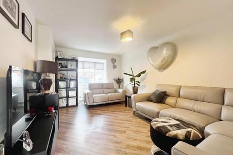 40 Thistle Croft, Astley, Manchester, M29 7SY