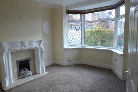 3 bedroom semi-detached house to rent, Frankland Place, Cleethorpes