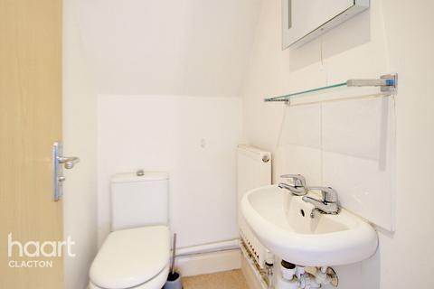 Highlands Alpha Road, St Osyth, Clacton-on-sea, CO16 8NP