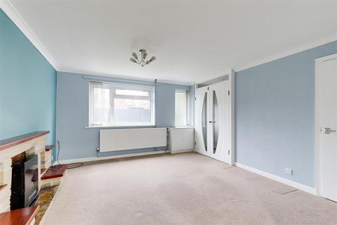 3 bedroom terraced house for sale, Graveney Gardens, Arnold NG5