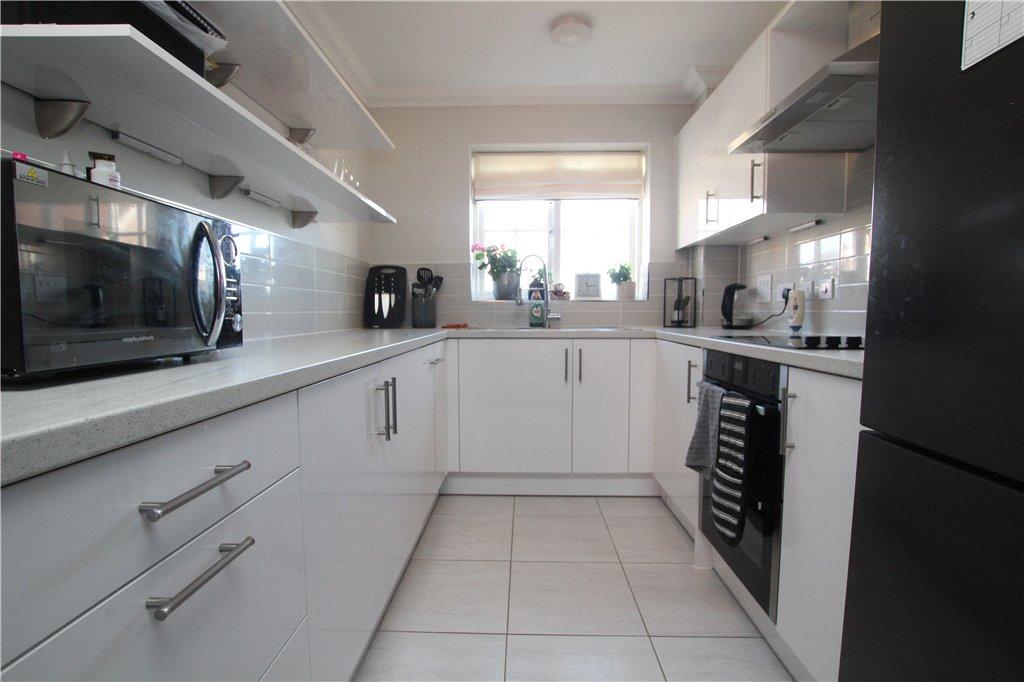 Beale Road, Barrow, Bury St. Edmunds 2 bed terraced house for sale £