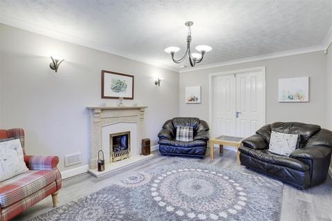 4 bedroom detached house for sale, Old Hall Close, Calverton NG14