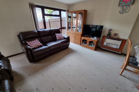 3 bedroom townhouse for sale, Woodgreen Road, Leicester, LE4