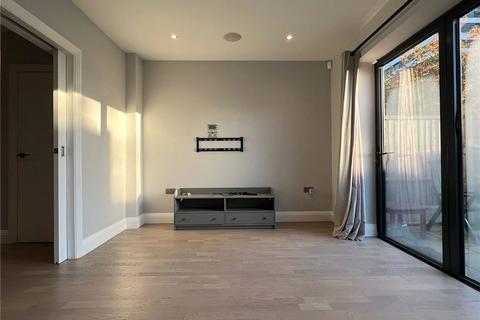 undefined, Bideford Avenue, Perivale, Greenford, UB6