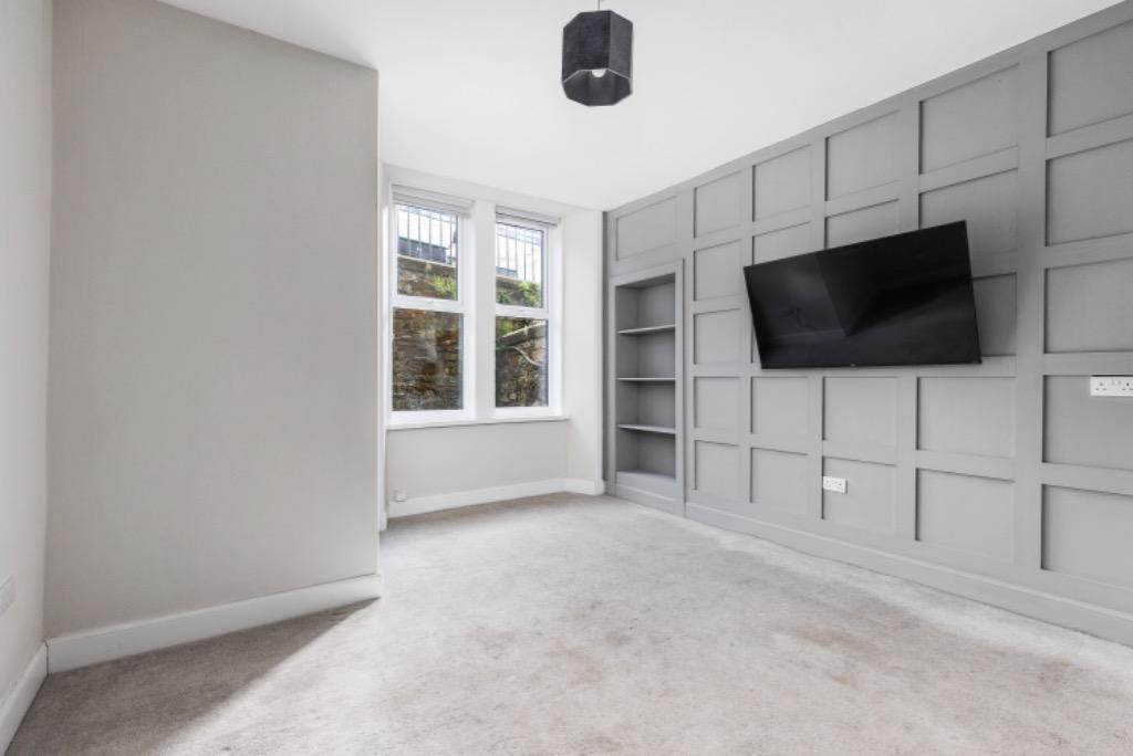 Apartment in Edinburgh - View 2