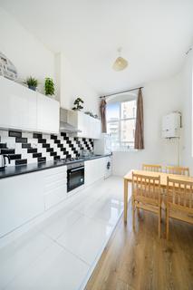 3 bedroom apartment to rent, Cambridge Road London NW6