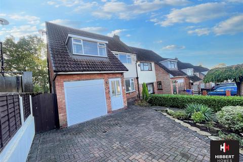 3 bedroom semi-detached house to rent, Fortyacre Drive, Stockport SK6