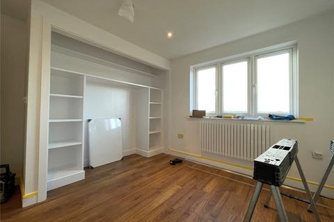 3 bedroom penthouse to rent, Greenview Drive, Raynes Park, London, SW20