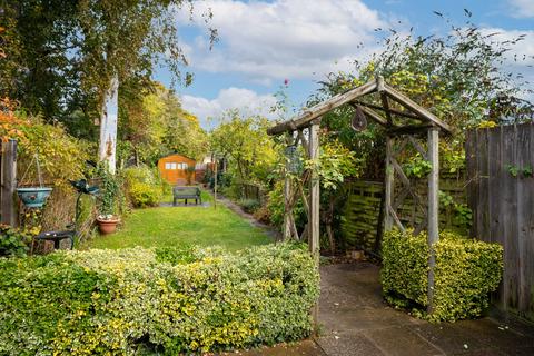 undefined, Cherry Hinton Road, Cambridge, CB1