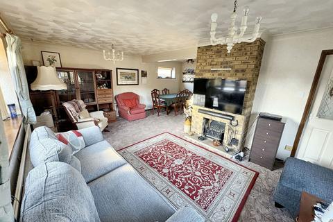 1 Bell Gardens, Soham, Ely, CB7 5XB
