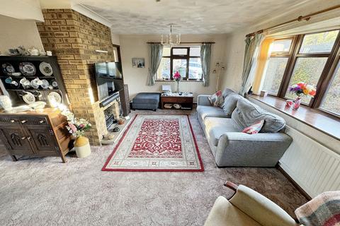 1 Bell Gardens, Soham, Ely, CB7 5XB