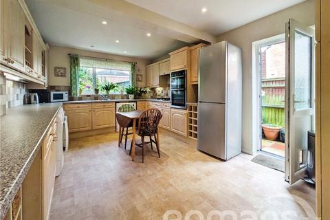 3 bedroom detached house for sale, Reeds Avenue, Earley, Reading