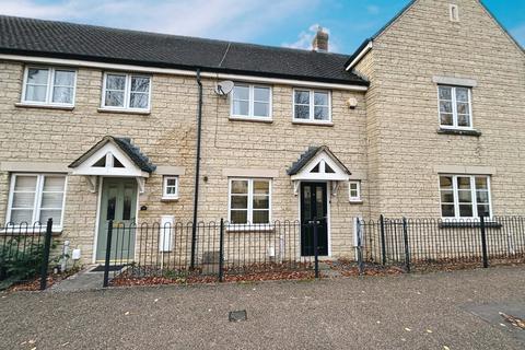 2 bedroom terraced house to rent, Harvest Way, Witney OX28