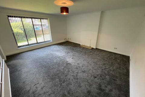 2 bedroom ground floor flat to rent, Hale Court, Willow Tree Road, Hale