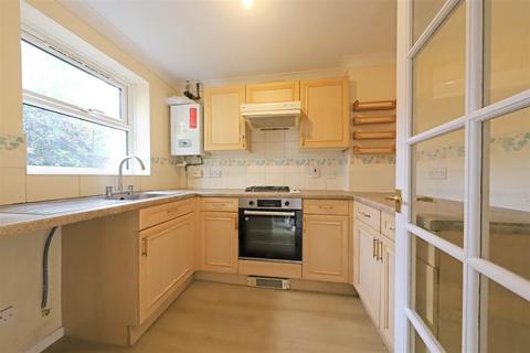 2 bedroom terraced house to rent, Sheppard Way, Portslade, Brighton